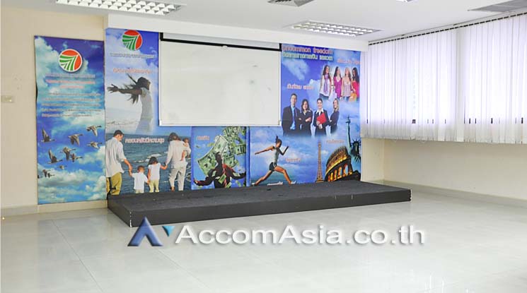 7  Office Space for rent and sale in Ratchadaphisek ,Bangkok  at Amornphan 205 AA14490